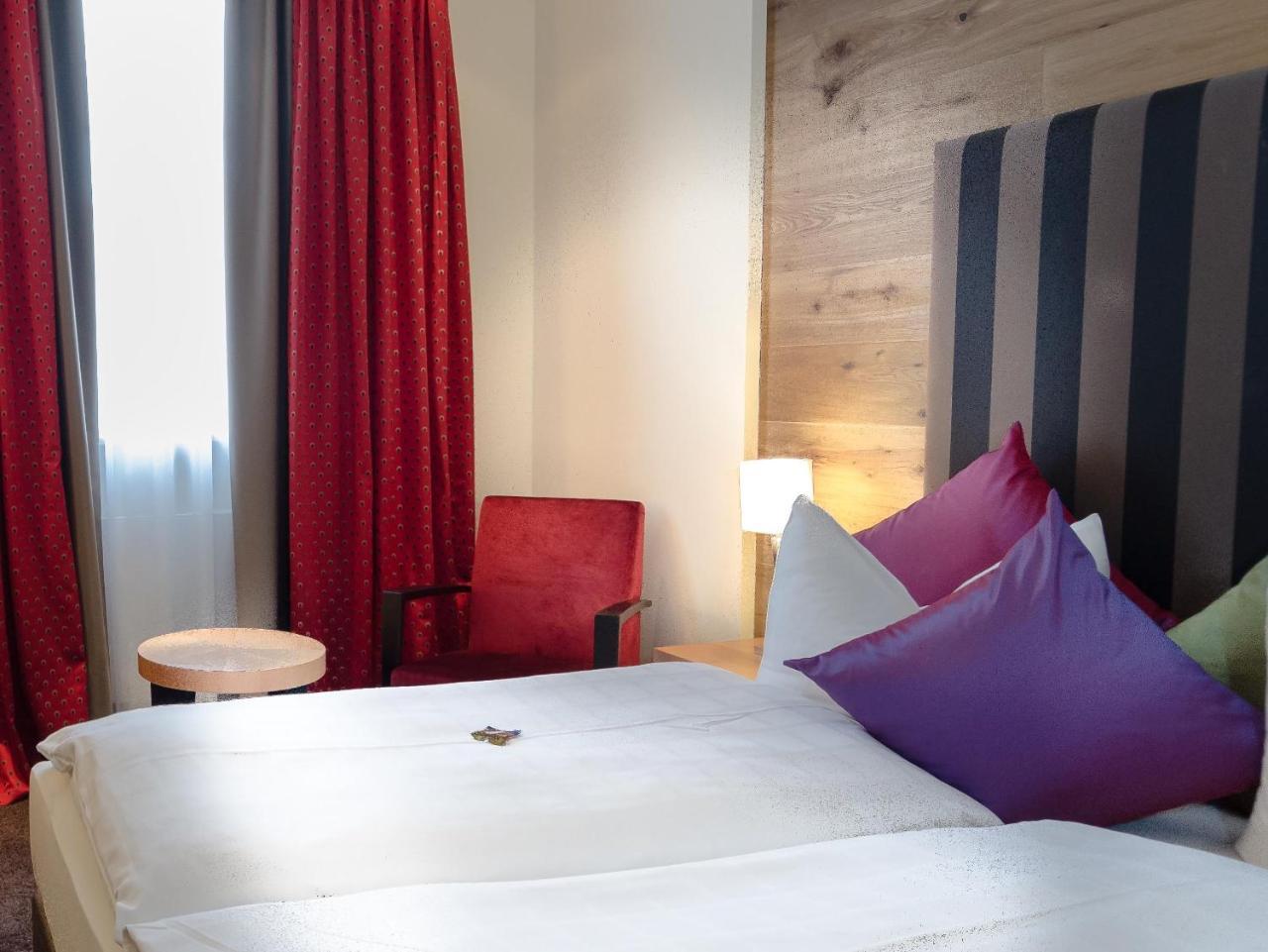 Hotel Post Burghausen Kültér fotó